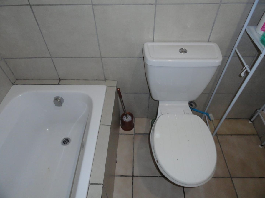 2 Bedroom Property for Sale in Bellville Park Western Cape